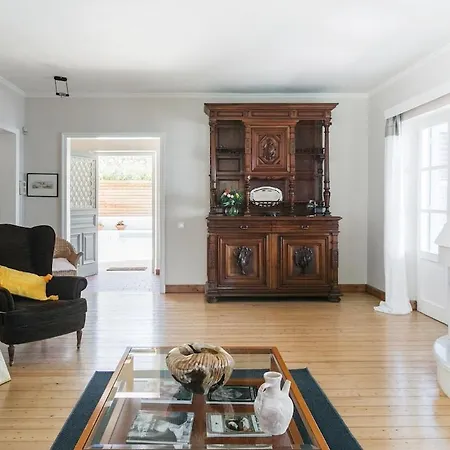 Apartment With Stunning Views In Nissaki!