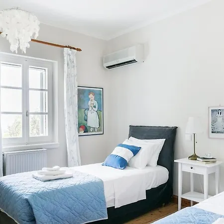 Apartment With Stunning Views In Nissaki! Katavolos