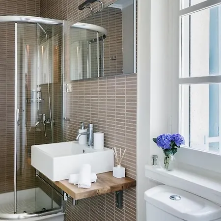 Apartment With Stunning Views In Nissaki!