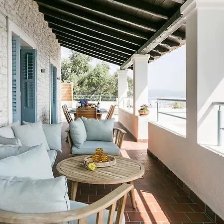 With Stunning Views In Nissaki! Apartment